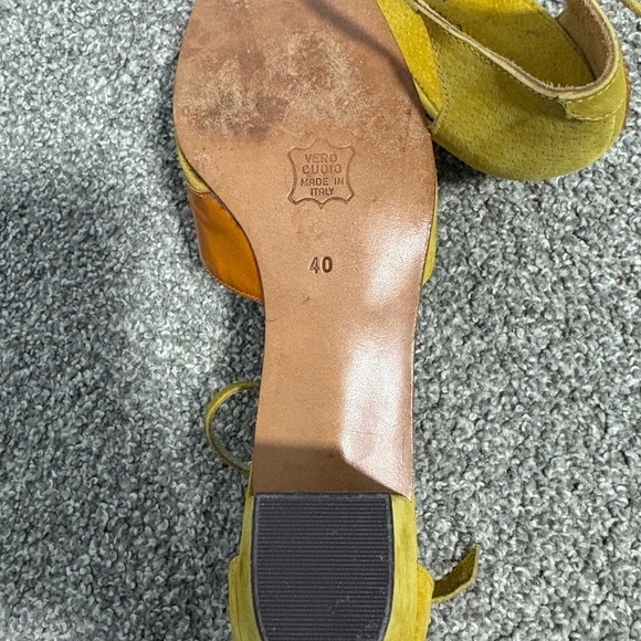 Vintage Italian Leather Yellow and Orange Pumps Size 9 - Picture 10 of 16
